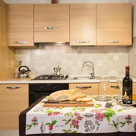 Charming Fiesolana In Heart Of Apartment